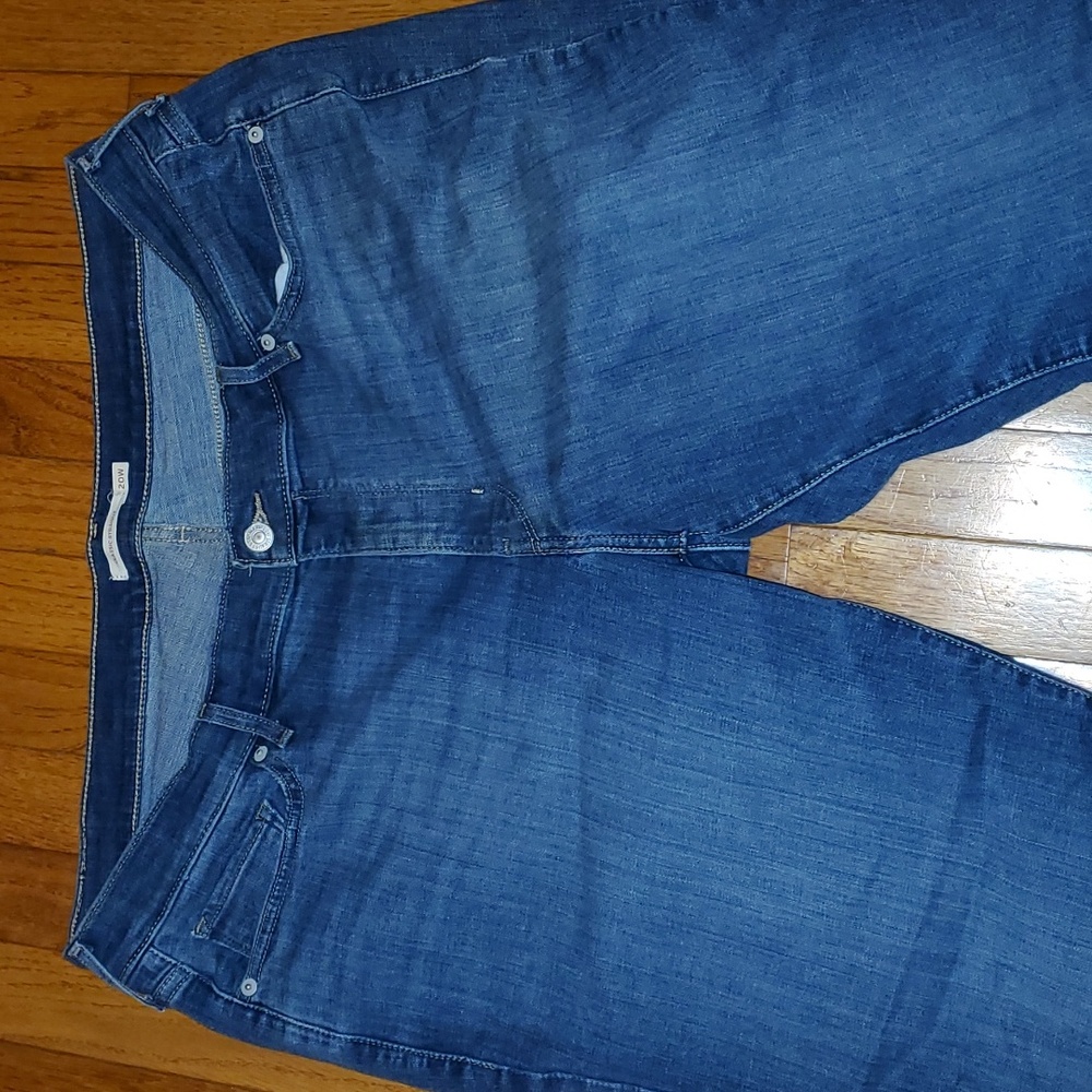 Levi's classic straight leg jeans